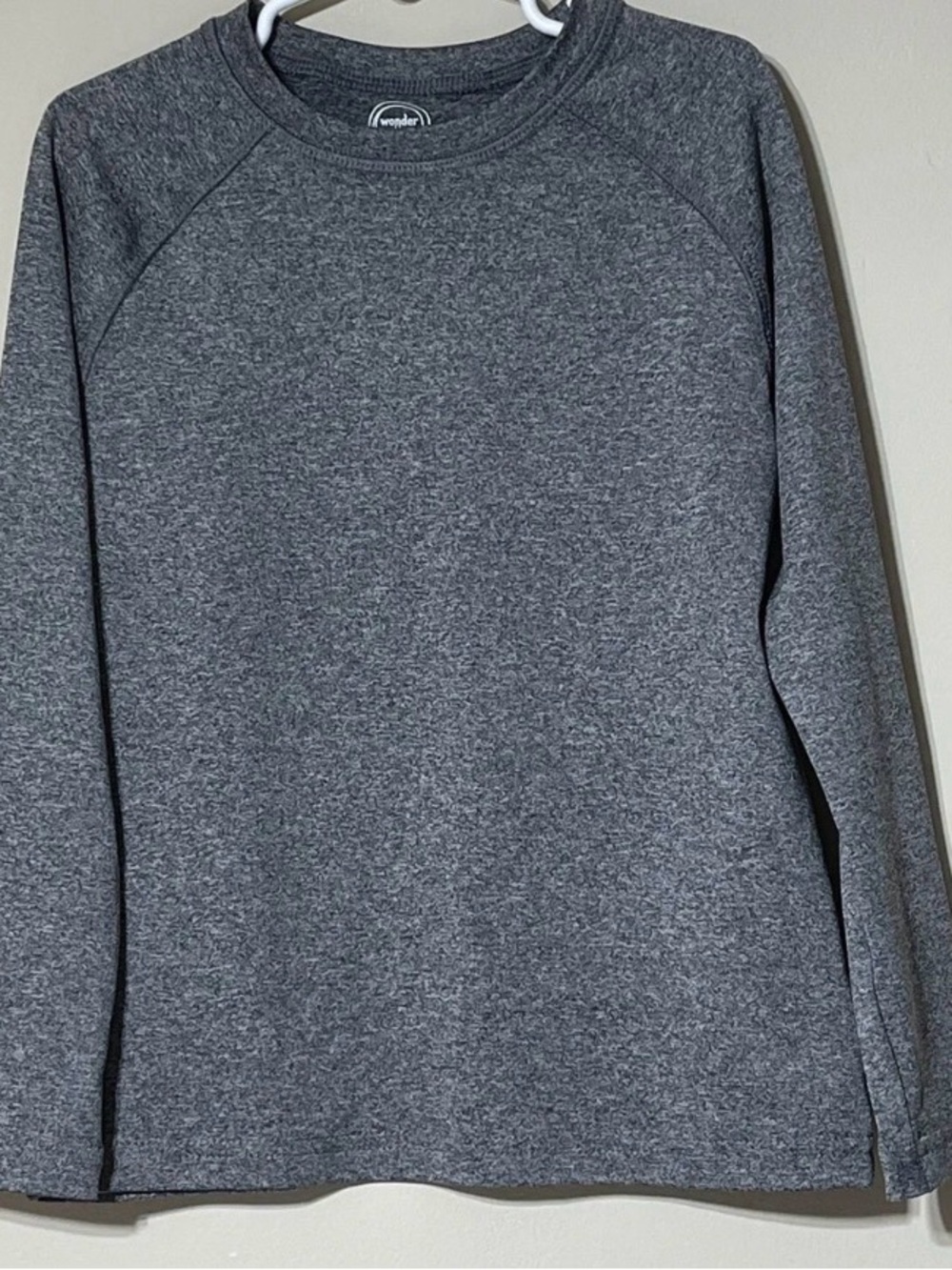 NWT BOY Gray Long Sleeve Rashguard Swim Swimwear Size Small 6/7